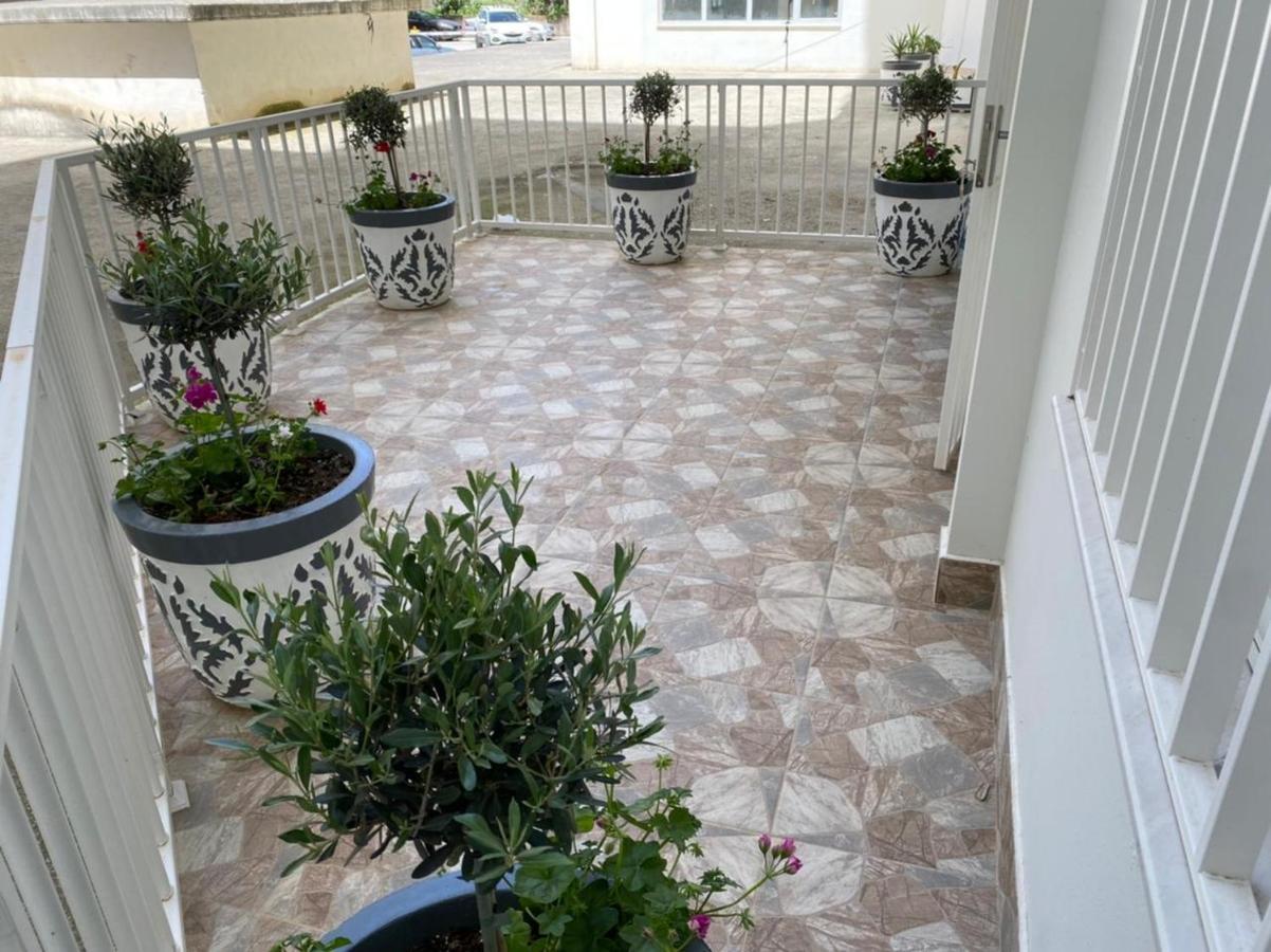 Kevin'S Lungomare Apartment Vlorë 外观 照片
